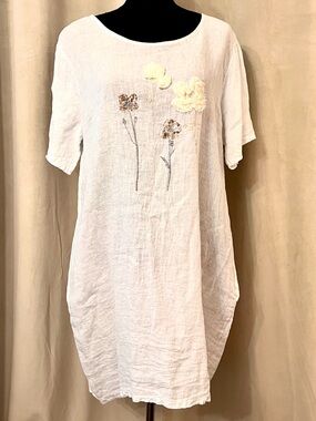 NWT Embroidered Linen Tunic Dress in white Made in Italy